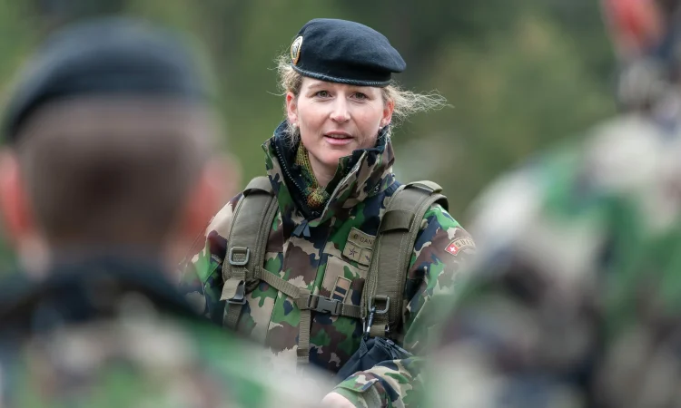 Corina Gantenbein (Präsidentin der Offiziersgesellschaft Obwalden) (Bild: VBS)