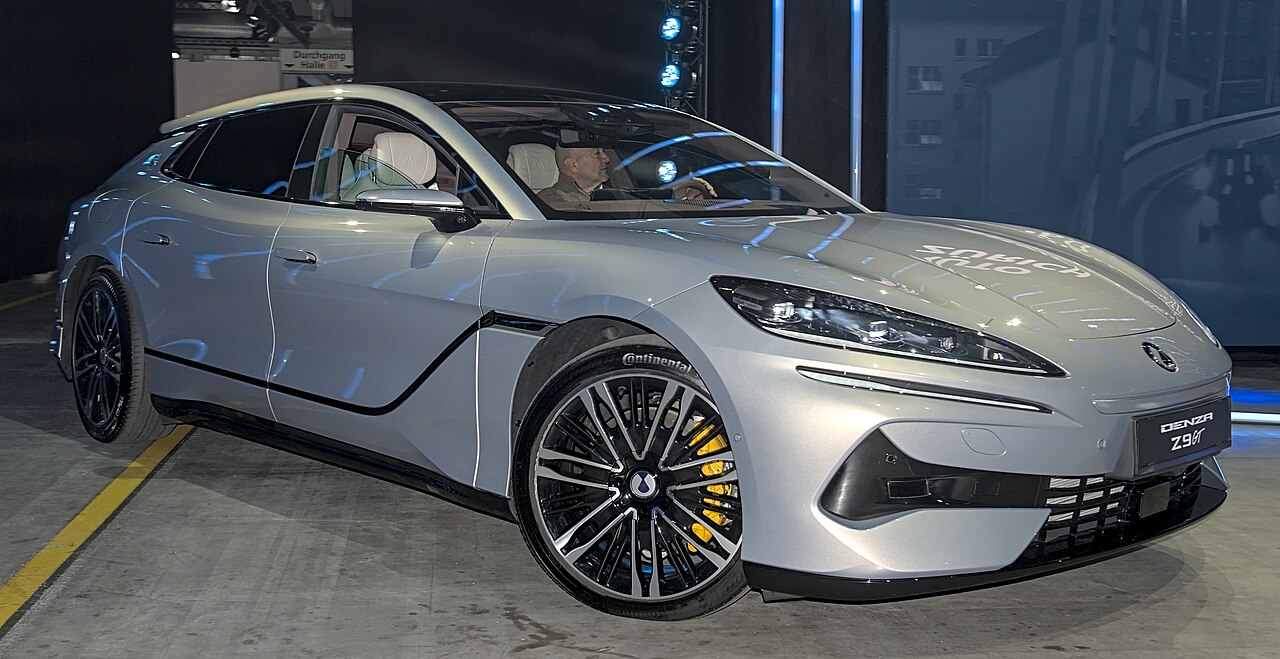 Denza Z9 GT an der Auto Zürich 2025
