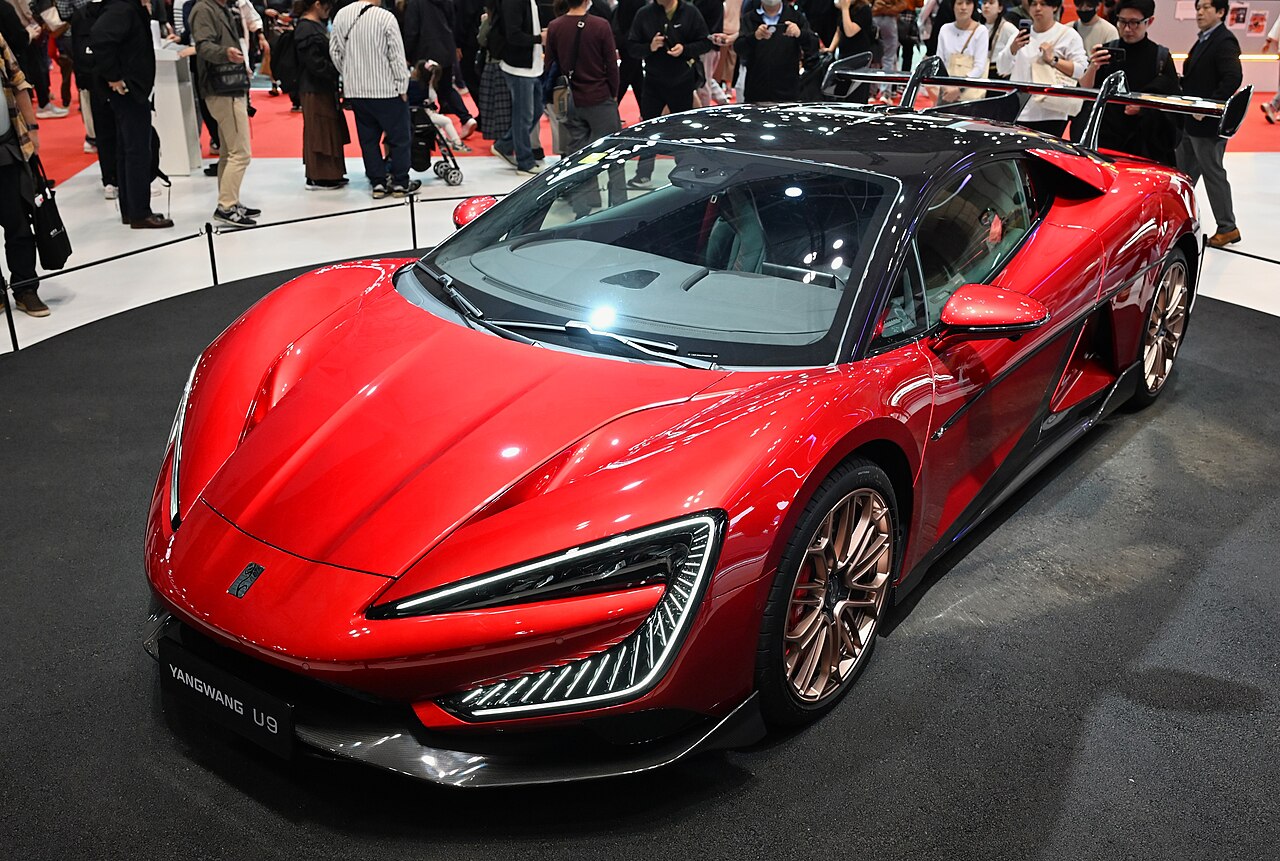Yangwang U9 an der Japan Mobility Show 2025