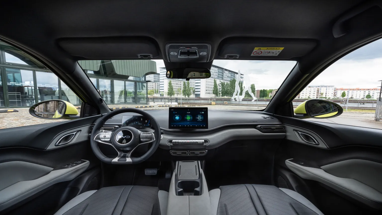 BYD Dolphin Surf Innenraum