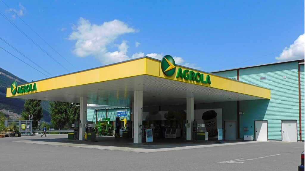 Agrola-Tankstelle an der Emserstrasse in Chur