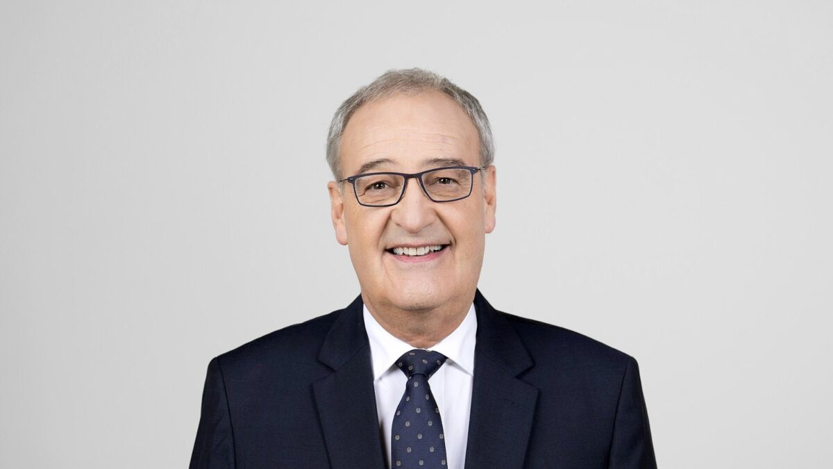 Bundespräsident Guy Parmelin auf dem offiziellen Porträt 2026